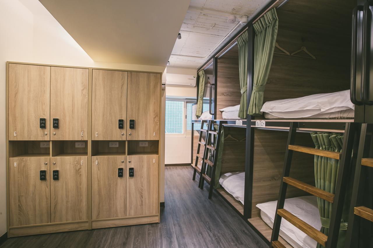 Bunk Bed in 8-Bed Mixed Dormitory Room